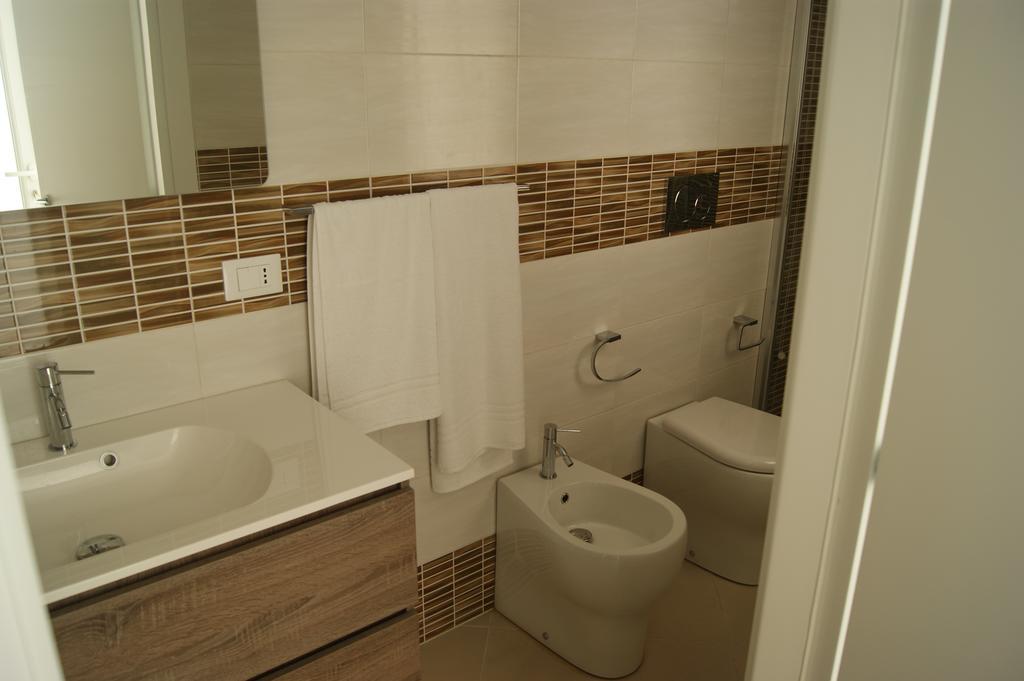 Guest House Golfo Xifonio Augusta Bagian luar foto