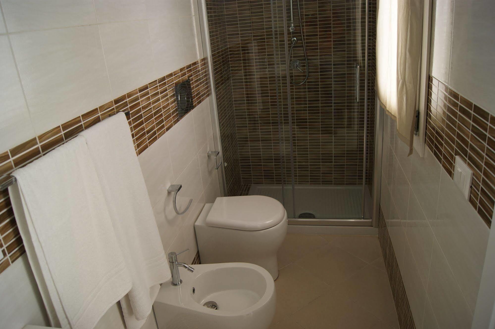 Guest House Golfo Xifonio Augusta Bagian luar foto