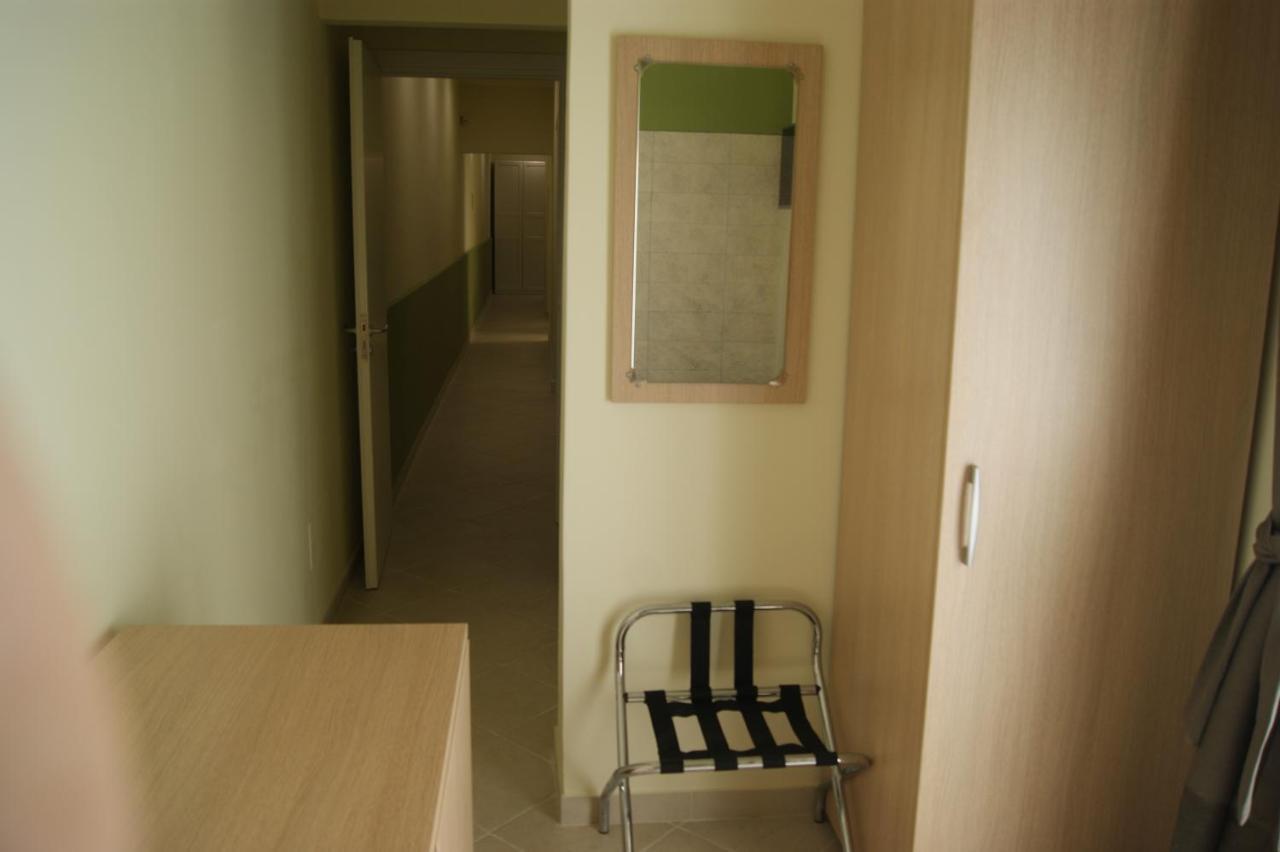 Guest House Golfo Xifonio Augusta Bagian luar foto